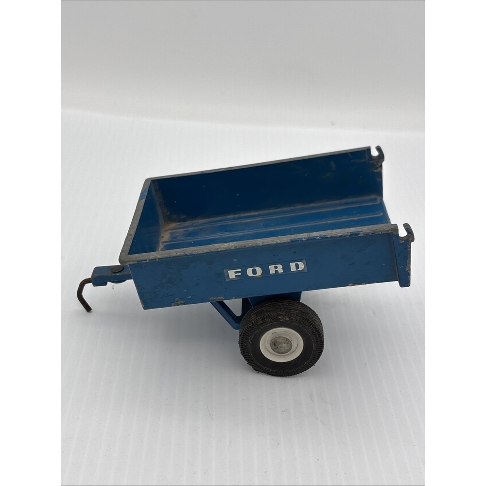 Ertl Blue Ford Toy Forage Wagon 1970's Trailer Bed Diecast 815-7211A Made USA